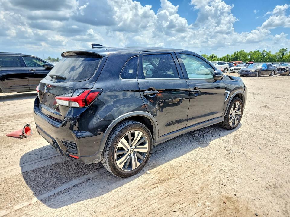 2020 Mitsubishi VIN JA4AP4AUXLU029148 COPART salvage auction — FRONT END, Salvage Title, sold $3,500 on 2026-07-14 (photo 3)
