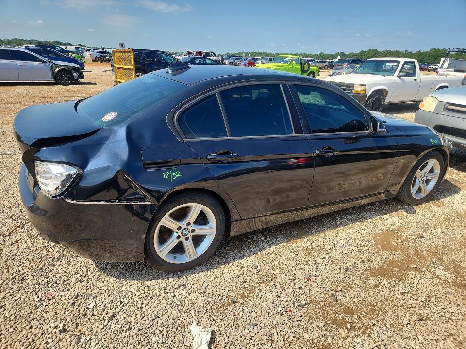 2014 BMW VIN WBA3A5C5XEJ463549 COPART salvage auction — REAR END, Al - Cert Of Title-Salvage Title, sold $425 on 2026-07-14 (photo 3)