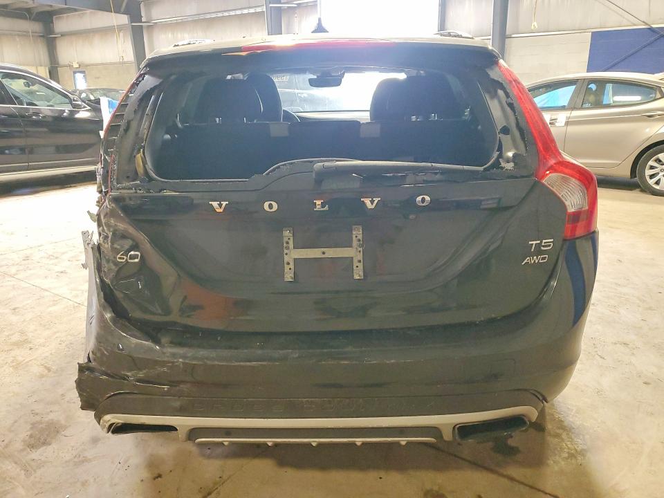 2016 Volvo V60 VIN YV4612HK4G1013117 COPART salvage auction — REAR END, Pa - Certificate Of Salvage, sold $15 on 2026-08-10 (photo 6)