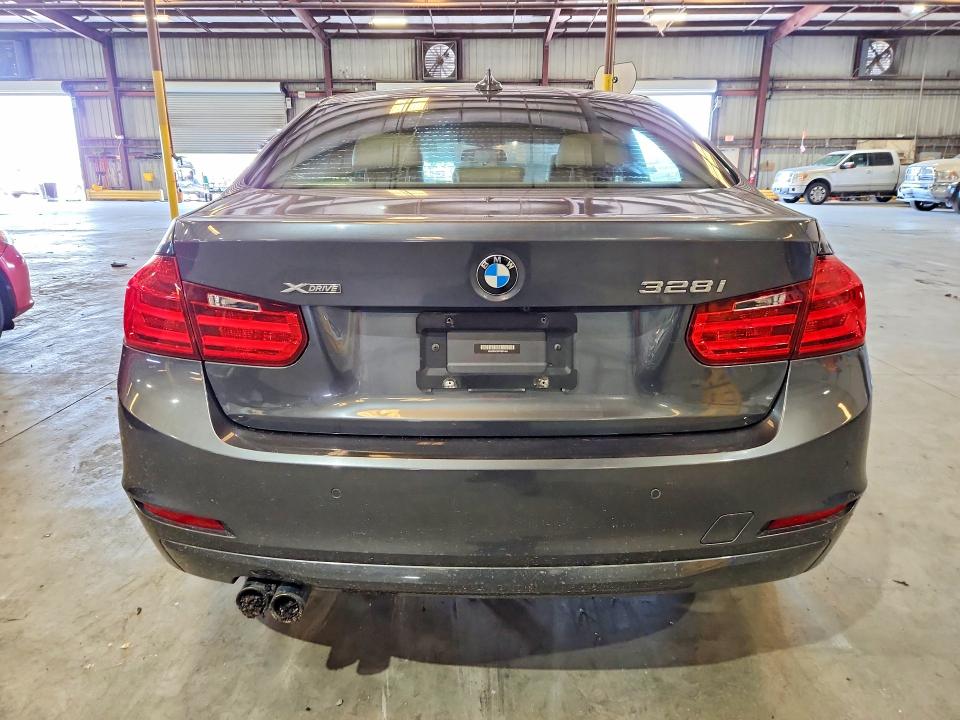 2015 BMW 3 series VIN WBA3B5C59FF961484 COPART salvage auction — ENGINE BURN, Fl - Cert Of Title Slvg Rebuildable, sold $275 on 2026-07-15 (photo 6)