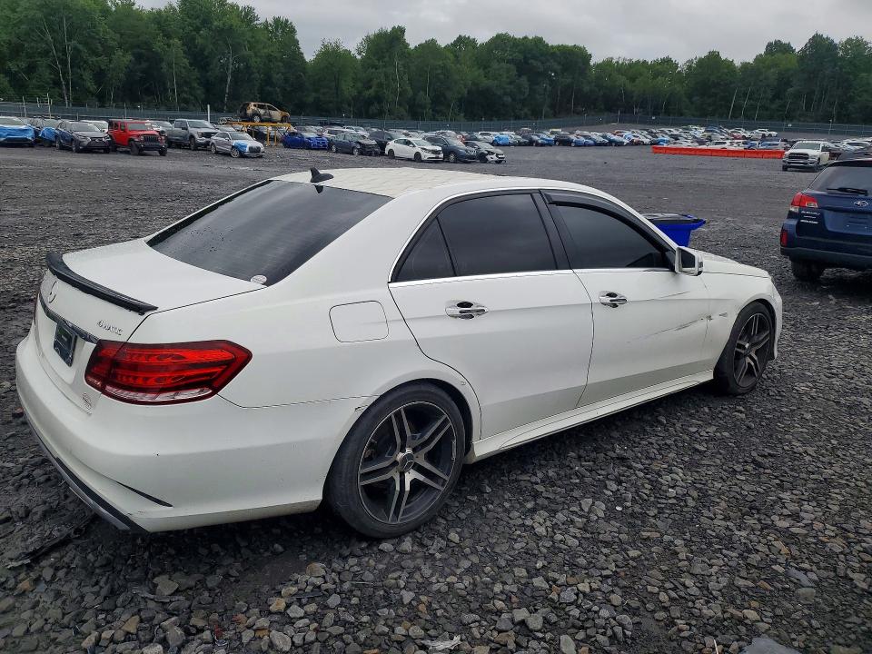 2014 Mercedes-benz VIN WDDHF8JB9EA854492 COPART salvage auction — MINOR DENT/SCRATCHES, Salvage Title, sold $2,350 on 2026-07-24 (photo 3)