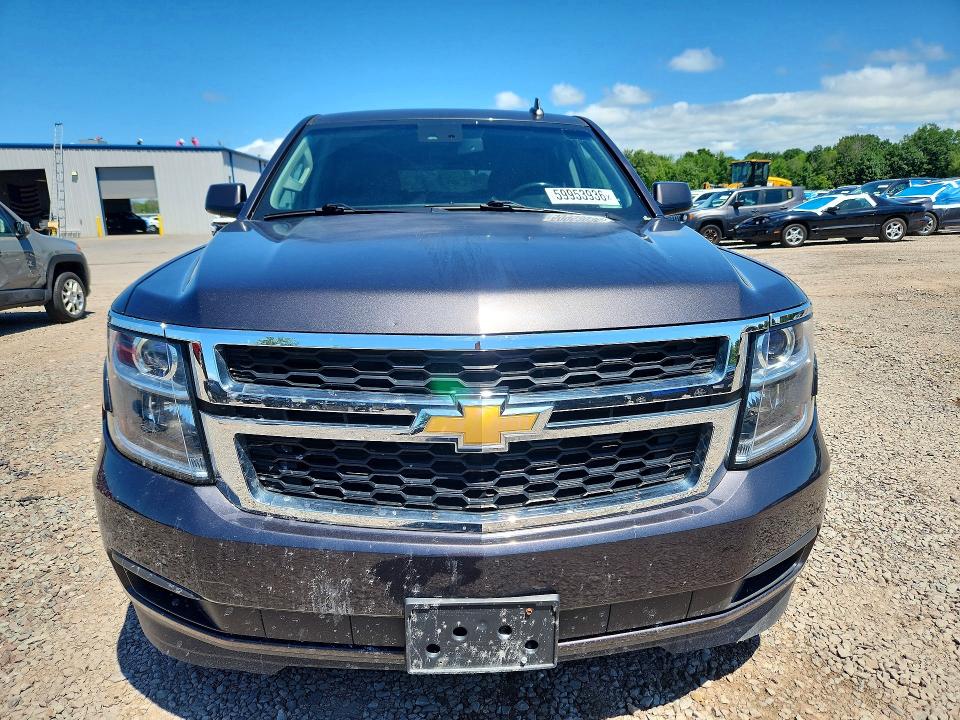 2017 Chevrolet VIN 1GNSKBKC3HR273177 COPART salvage auction — NORMAL WEAR, Wv - Certificate Of Title, sold $800 on 2026-07-27 (photo 5)