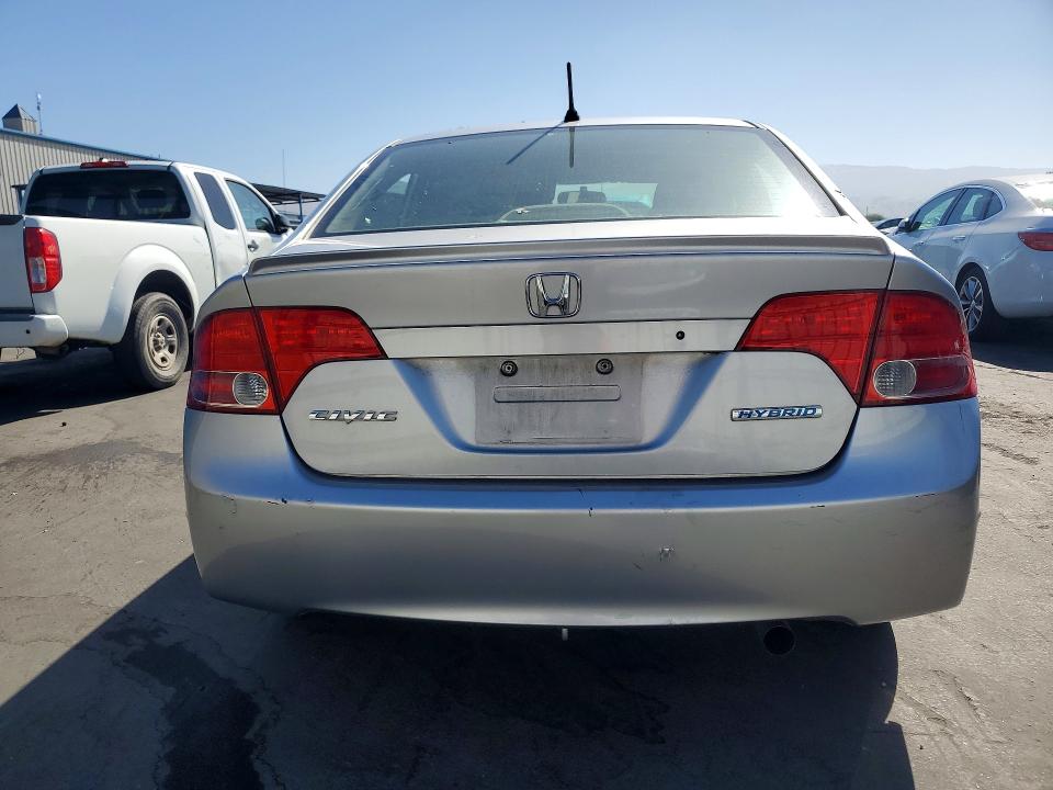 2006 Honda Civic hybrid VIN JHMFA36246S016862 COPART salvage auction — MINOR DENT/SCRATCHES, CA - DIS/DLR/EXP ONLY CLEAN TITLE, sold $575 on 2026-07-21 (photo 6)