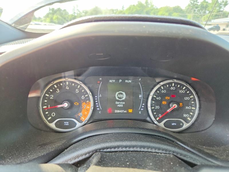 2018 Jeep Renegade VIN ZACCJBBB2JPG84324 COPART salvage auction — MINOR DENT/SCRATCHES, Ma - Certificate Of Title, sold $1,000 on 2026-07-23 (photo 9)