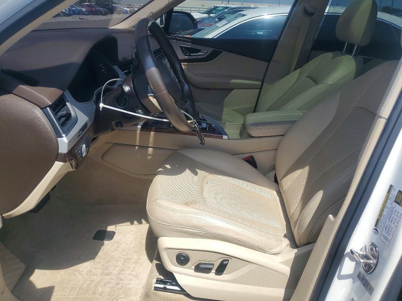 2019 Audi Q7 VIN WA1LHAF72KD027514 COPART salvage auction — MINOR DENT/SCRATCHES, FL - CERTIFICATE OF TITLE, sold $6,700 on 2026-07-28 (photo 7)