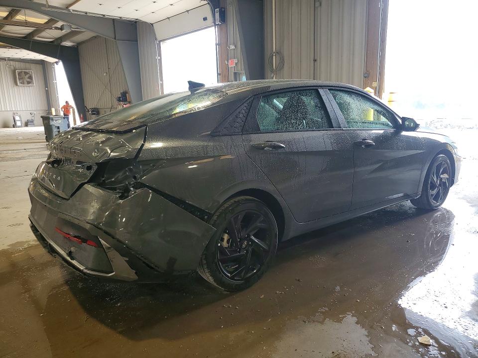 2026 Hyundai Elantra VIN KMHLM4DG3TU191163 COPART salvage auction — REAR END, FL - CERTIFICATE OF TITLE, sold $725 on 2026-07-27 (photo 3)