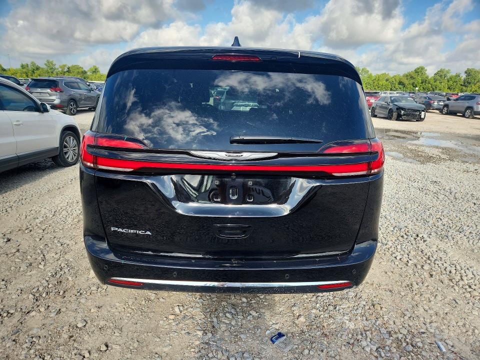 2026 Chrysler Pacifica VIN 2C4RC1BG6TR196583 COPART salvage auction — WATER/FLOOD, Fl - Cert Of Title-Slvg Rebld Flood, sold $11,800 on 2026-07-31 (photo 6)