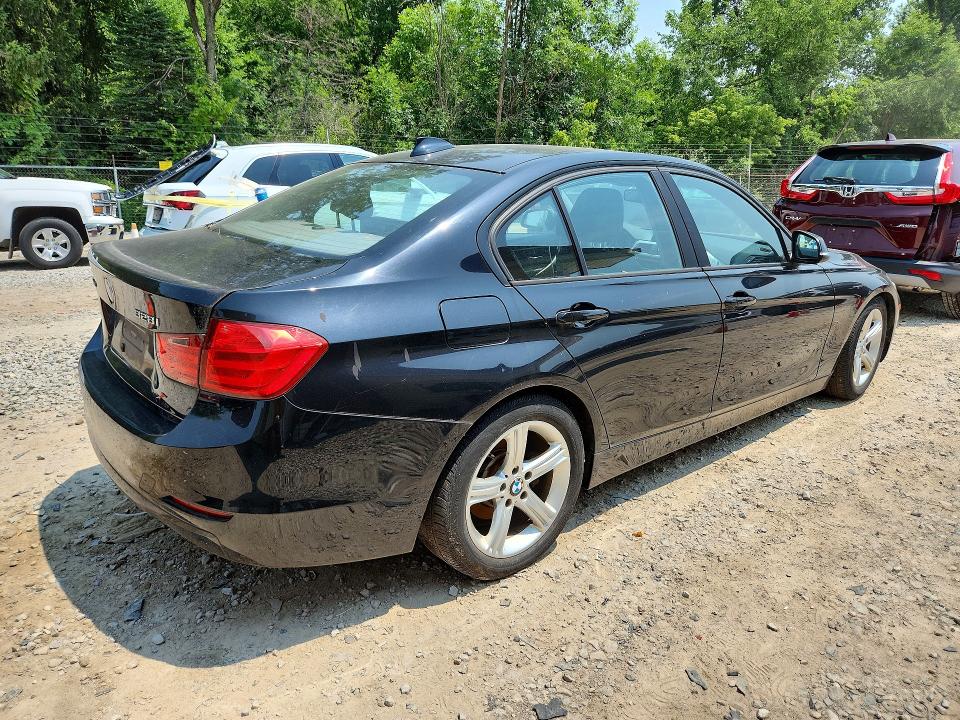 2013 BMW 3er VIN WBA3B3C53DF541026 COPART salvage auction — MECHANICAL, Oh - Certificate Of Title, sold $375 on 2026-07-29 (photo 3)