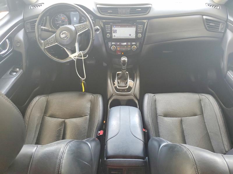 2017 Nissan VIN JN8AT2MT2HW380421 COPART salvage auction — MINOR DENT/SCRATCHES, Ga - Certificate Of Title, sold $2,850 on 2026-07-14 (photo 8)