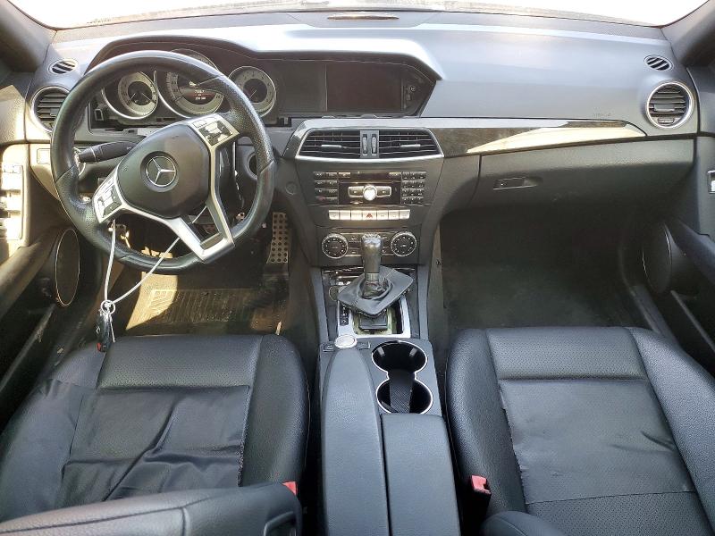 2014 Mercedes-benz C class VIN WDDGF8AB3EA967902 COPART salvage auction — VANDALISM, ON - PERMIT NO BRAND - UNFIT, sold $1,450 on 2026-08-13 (photo 8)