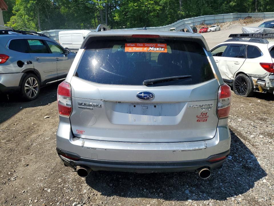 2014 Subaru Forester VIN JF2SJGDC4EH497972 COPART salvage auction — WATER/FLOOD, Vt - Flood Salvage, sold $350 on 2026-07-27 (photo 6)