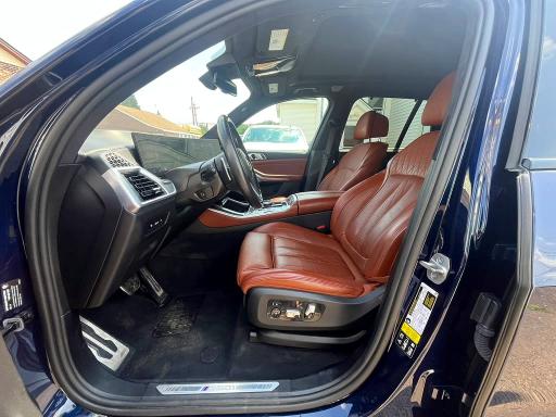2024 BMW X5 VIN 5UX33EU03R9T09335 COPART salvage auction — MINOR DENT/SCRATCHES, MD - CERTIFICATE OF TITLE (P), sold $46,500 on 2026-07-30 (photo 8)