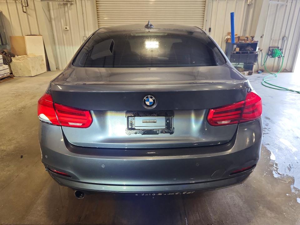 2017 BMW 3er VIN WBA8E5G56HNU22613 COPART salvage auction — MECHANICAL, MN - CERTIFICATE OF TITLE, sold $575 on 2026-07-27 (photo 6)