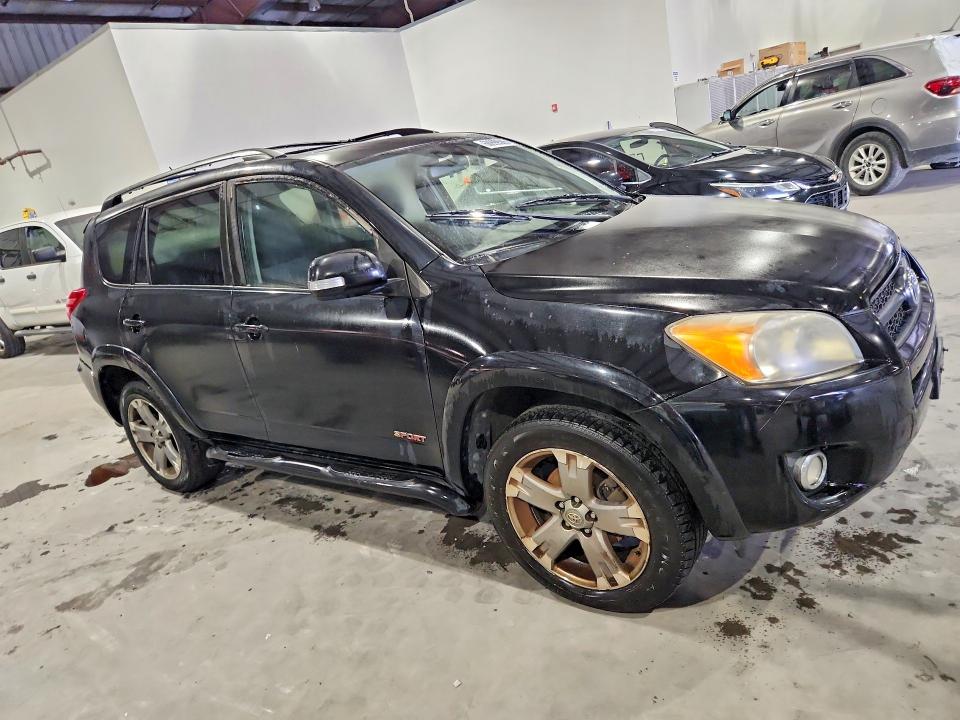 2011 Toyota Rav 4 VIN JTMRK4DV5B5103127 COPART salvage auction — FRONT END, FL - CERTIFICATE OF TITLE (P), sold $800 on 2026-07-29 (photo 4)