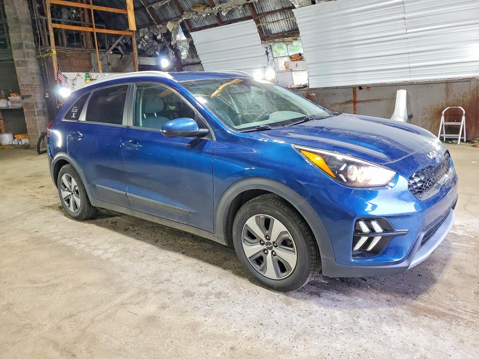 2022 Kia Niro VIN KNDCB3LC6N5535200 COPART salvage auction — REAR END, Ny - Mv-907A Salvage Certificate, sold $6,200 on 2026-07-13 (photo 4)