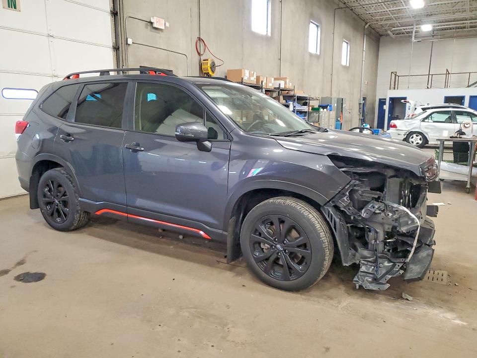 2024 Subaru Forester VIN JF2SKAGC7RH410755 COPART salvage auction — FRONT END, MN - CERT OF TITLE-SALVAGE, sold $225 on 2026-07-30 (photo 4)