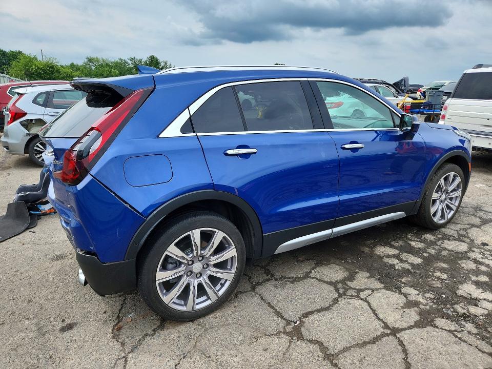 2021 Cadillac Xt4 VIN 1GYFZDR46MF000028 COPART salvage auction — REAR END, Pa - Certificate Of Salvage, sold $8,400 on 2026-08-07 (photo 3)