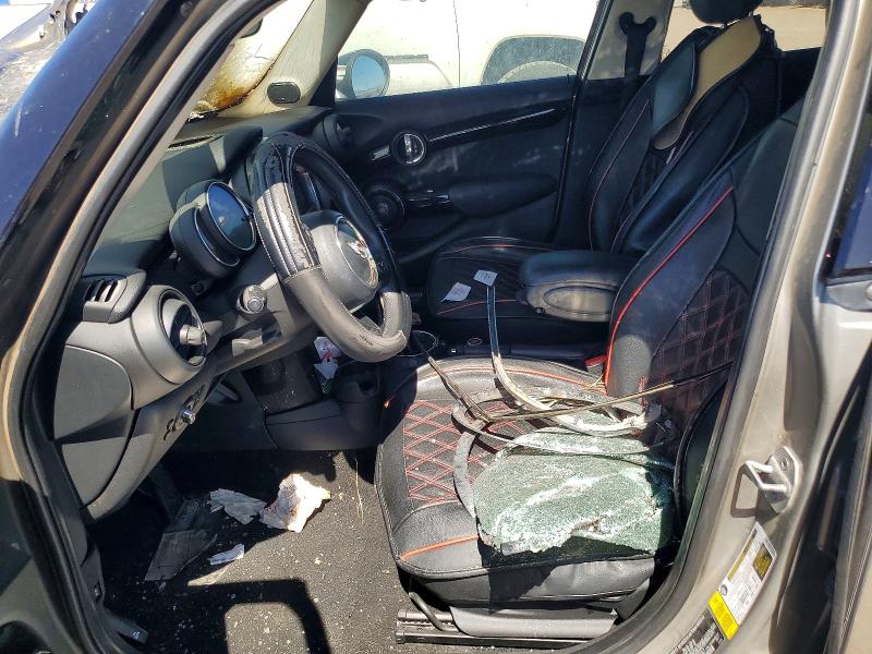 2017 Mini Cooper VIN WMWXU3C3XH2D33347 COPART salvage auction — BURN, Sc - Salvage Title, sold $275 on 2026-07-17 (photo 7)