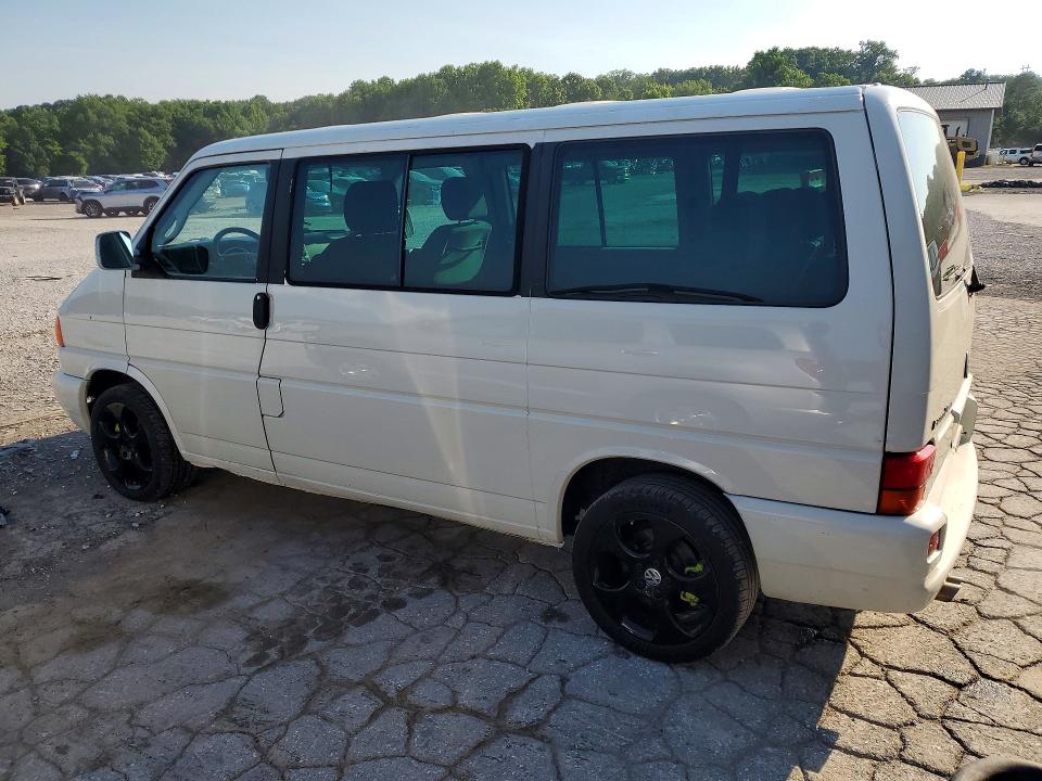 2002 Volkswagen Eurovan VIN WV2KB47092H001928 COPART salvage auction — WATER/FLOOD, PA - CERT OF SALVAGE-W=FLOOD VEH, sold $500 on 2026-08-17 (photo 2)