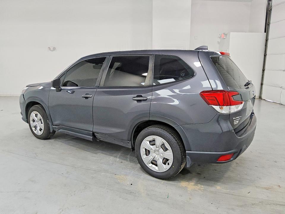2023 Subaru Forester VIN JF2SKAAC5PH435837 COPART salvage auction — NORMAL WEAR, NJ - CERTIFICATE OF TITLE, sold $8,100 on 2026-07-28 (photo 2)