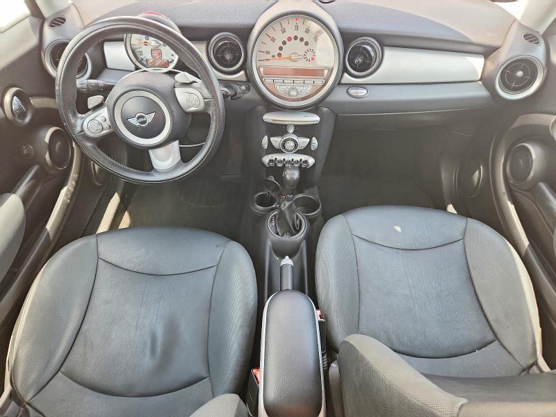 2008 Mini Cooper VIN WMWMF33578TT66280 COPART salvage auction — FRONT END, FL - CERTIFICATE OF TITLE (P), sold $275 on 2026-08-06 (photo 8)