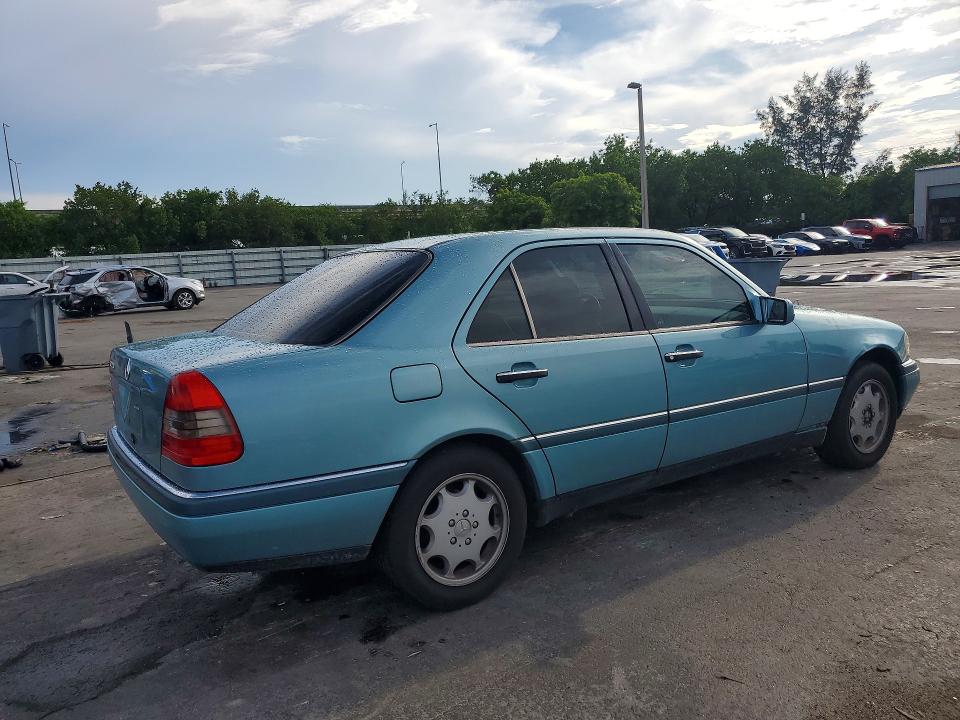 1994 Mercedes-benz C class VIN WDBHA22E6RF071975 COPART salvage auction — SIDE, Fl - Cert Of Title Slvg Rebuildable, sold $875 on 2026-07-20 (photo 3)
