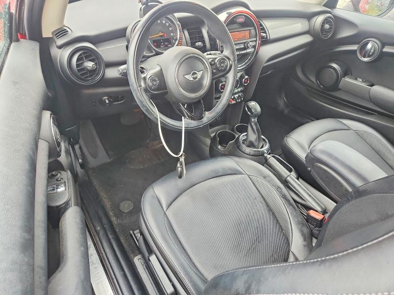 2016 Mini Cooper VIN WMWXP5C59G3B76018 COPART salvage auction — MINOR DENT/SCRATCHES, Ny - Certificate Of Title, sold $2,350 on 2026-09-23 (photo 8)