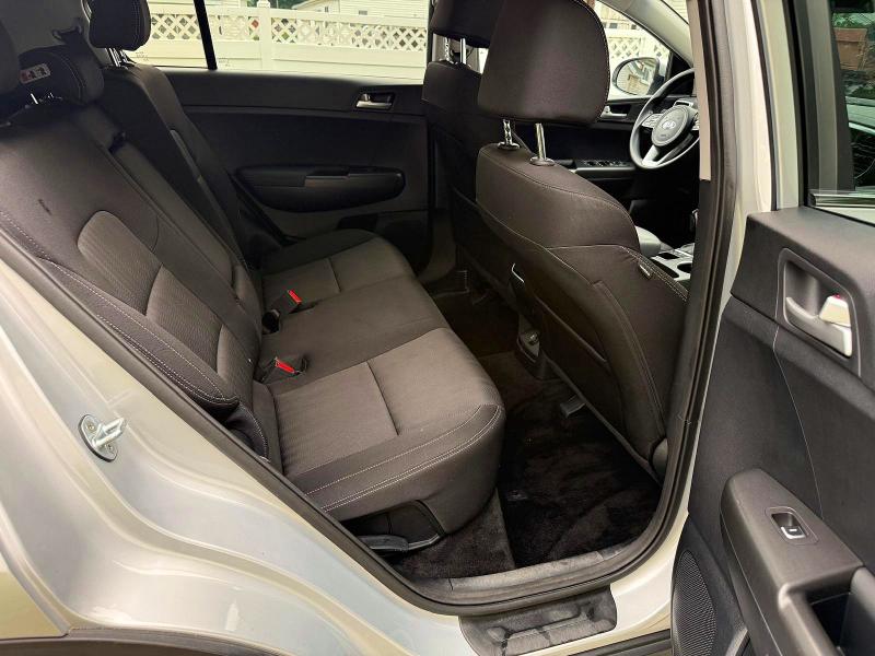 2020 Kia Sportage VIN KNDPMCAC9L7705663 COPART salvage auction — NORMAL WEAR, NH - CERTIFICATE OF TITLE (P), sold $7,200 on 2026-07-29 (photo 6)