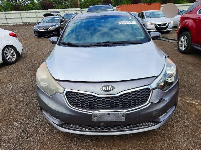 2015 Kia Forte VIN KNAFZ4A80F5268146 COPART salvage auction — ALL OVER, Ct - Cert Of Title-Salvage, sold $800 on 2026-07-24 (photo 5)
