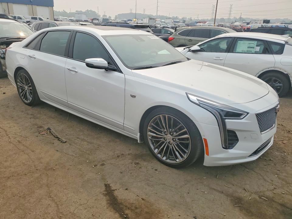 2019 Cadillac Ct6 VIN 1G6KP5R66KU140769 COPART salvage auction — SIDE, Mi - Dealer Only Clean Title, sold $2,700 on 2026-07-31 (photo 4)