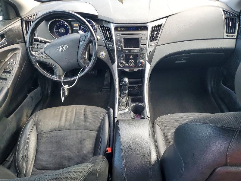 2014 Hyundai Sonata VIN 5NPEC4ACXEH913159 COPART salvage auction — MINOR DENT/SCRATCHES, Tn - Salvage Certificate, sold $625 on 2026-07-15 (photo 8)