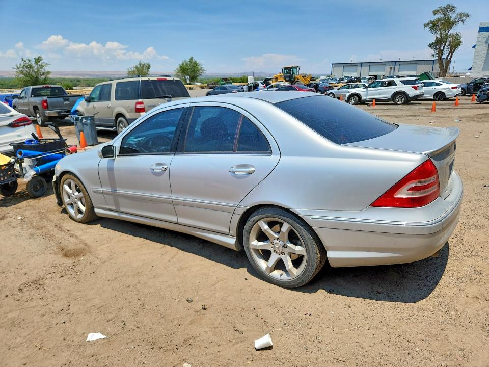2007 Mercedes-benz C class VIN WDBRF52H47F928034 COPART salvage auction — FRONT END, NM - CERT OF TITLE-SALVAGE (P), sold $200 on 2026-09-10 (photo 2)