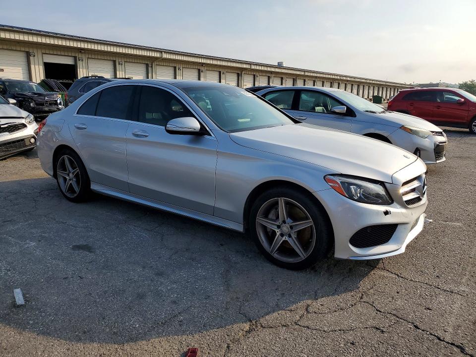 2015 Mercedes-benz C-klasse VIN 55SWF4KB7FU041443 COPART salvage auction — FRONT END, Ky - Certificate Of Title, sold $2,100 on 2026-07-09 (photo 4)