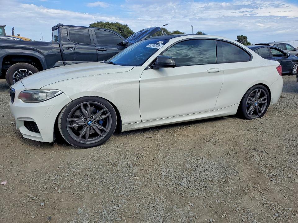 2016 BMW M2 VIN WBA1J7C5XGV289898 COPART salvage auction — MINOR DENT/SCRATCHES, CA - DIS/DLR/EXP ONLY CLEAN TITLE (P), sold $8,100 on 2026-08-15 (photo 1)