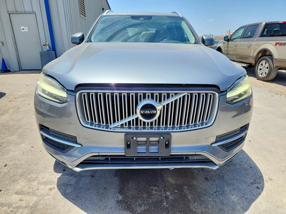 2016 Volvo Xc90 VIN YV4A22PL8G1014479 COPART salvage auction — MINOR DENT/SCRATCHES, Tx - Certificate Of Title (P), sold $4,550 on 2026-08-18 (photo 5)