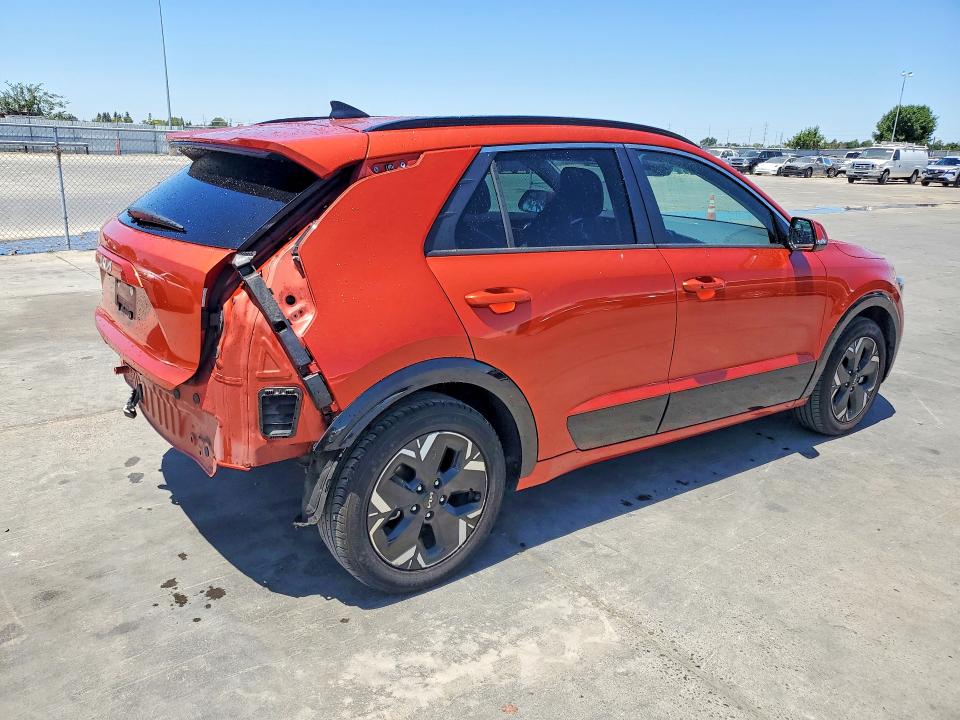 2023 Kia Niro VIN KNDCR3L14P5021617 COPART salvage auction — REAR END, Ca - Certificate Of Title, sold $1,100 on 2026-07-27 (photo 3)