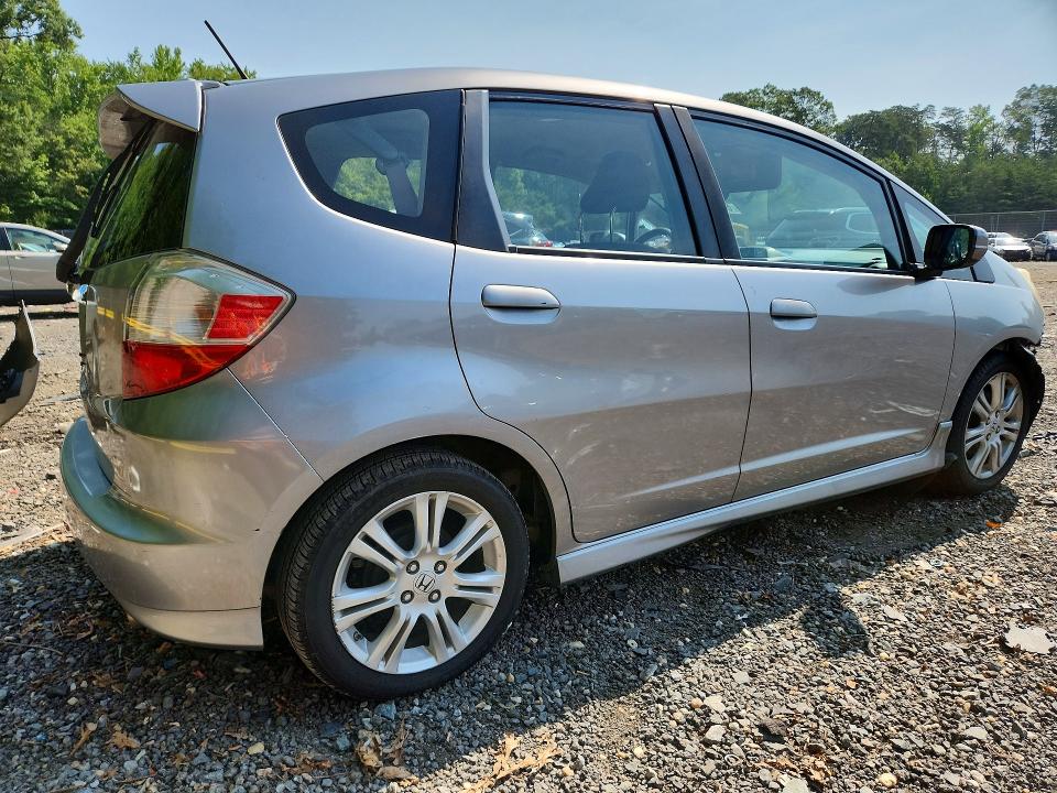 2010 Honda Fit VIN JHMGE8H45AC035881 COPART salvage auction — FRONT END, MD - CERT OF SALVAGE > 75% DAMAGE (P), sold $275 on 2026-07-24 (photo 3)