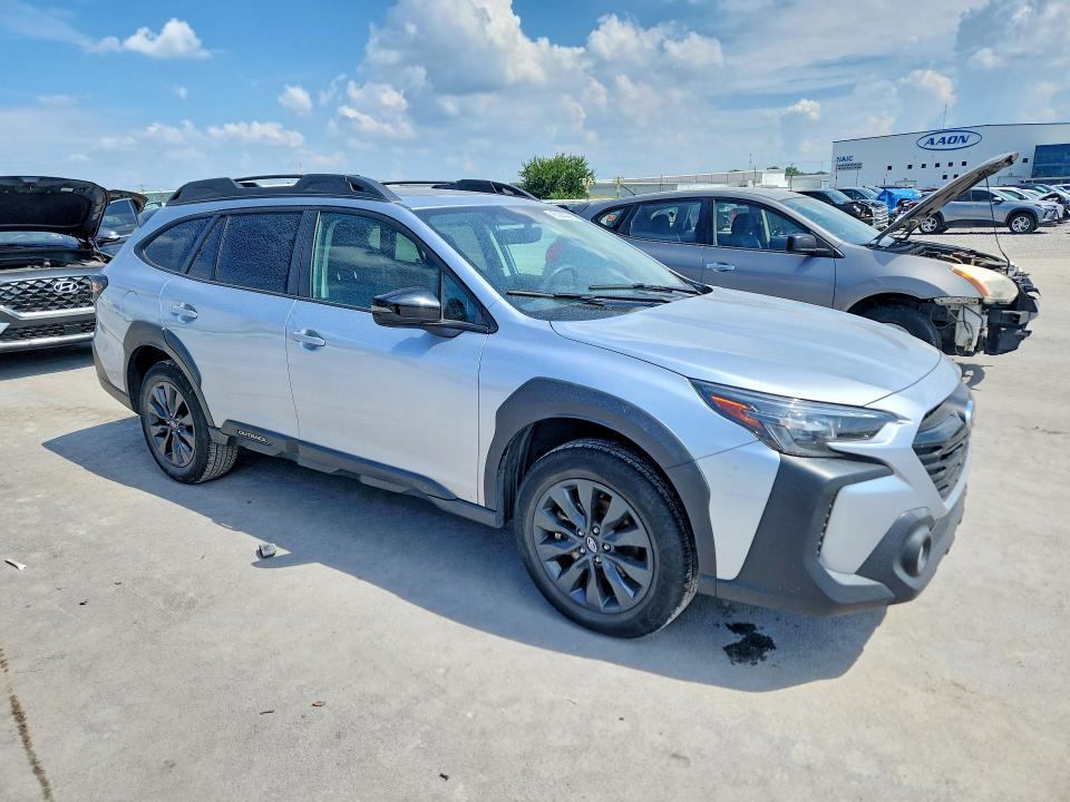 2024 Subaru Outback VIN 4S4BTALC4R3109290 COPART salvage auction — WATER/FLOOD, Salvage Title, sold $10,600 on 2026-07-31 (photo 4)