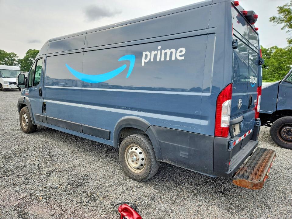 2020 Ram Promaster city VIN 3C6URVJG4LE144976 COPART salvage auction — MINOR DENT/SCRATCHES, MA - CERTIFICATE OF TITLE, sold $4,600 on 2026-08-20 (photo 2)