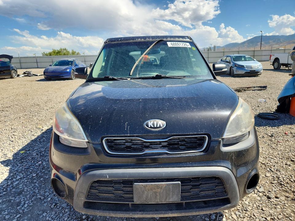 2013 Kia Soul VIN KNDJT2A67D7614213 COPART salvage auction — MINOR DENT/SCRATCHES, Ut - Certificate Of Title, sold $150 on 2026-07-18 (photo 5)