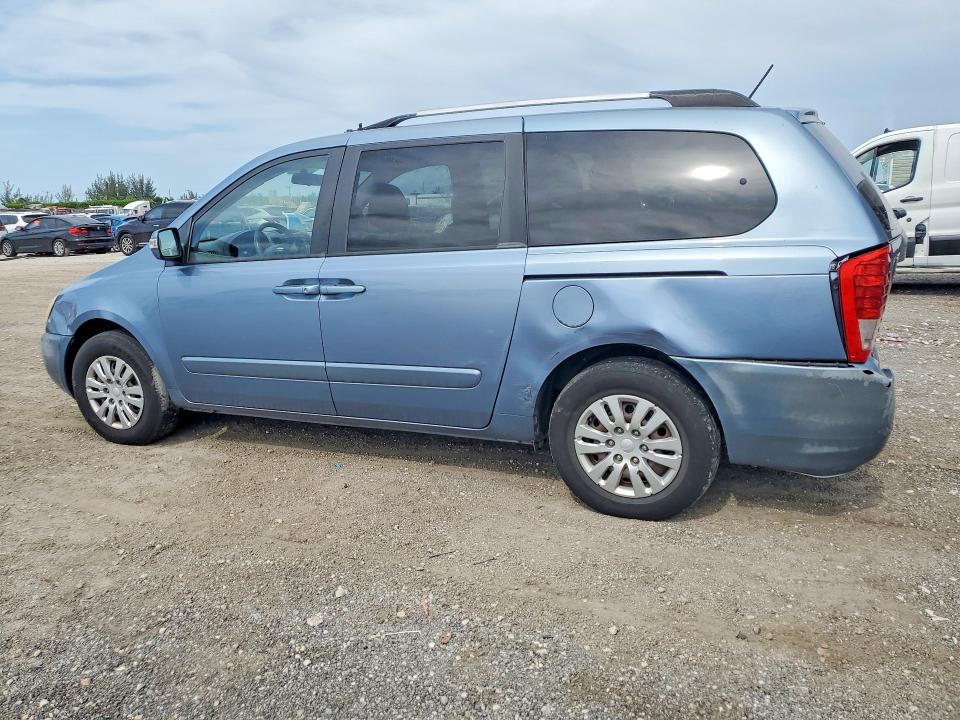 2012 Kia SEDONA VIN KNDMG4C72C6476202 COPART salvage auction — REAR END, Salvage Title, sold $750 on 2026-07-28 (photo 2)