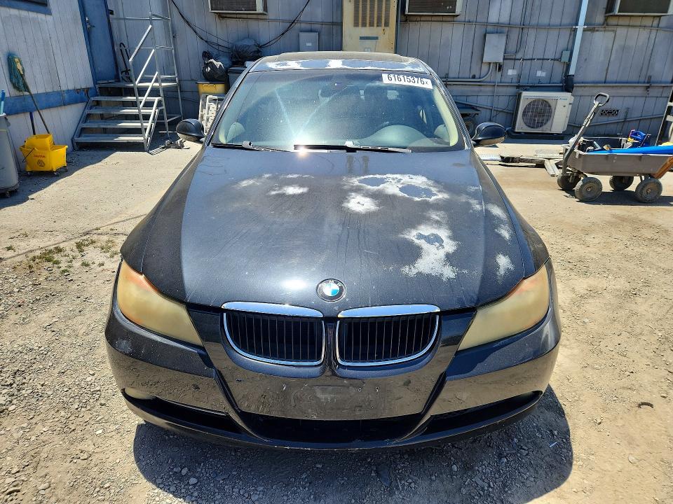 2008 BMW 3er VIN WBAVC53568FZ84391 COPART salvage auction — REAR END, CA - DIS/DLR/EXP ONLY CLEAN TITLE, sold $400 on 2026-07-20 (photo 5)