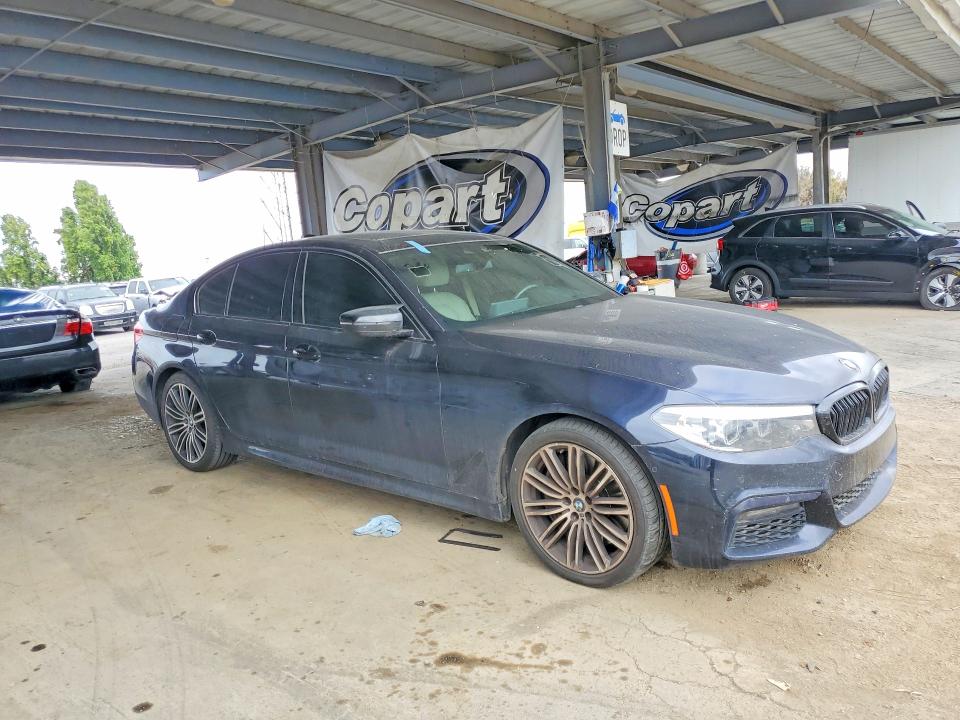 2019 BMW 5 series VIN WBAJE5C53KWW31638 COPART salvage auction — MINOR DENT/SCRATCHES, CA - DIS/DLR/EXP ONLY CLEAN TITLE, sold $9,200 on 2026-07-30 (photo 4)