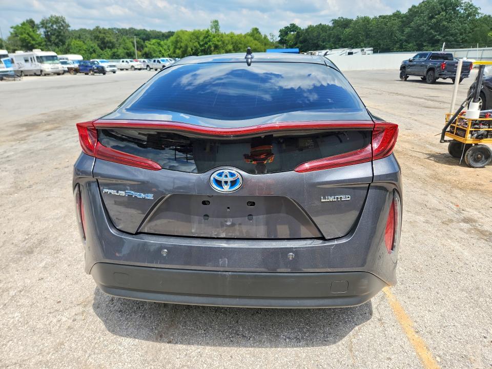 2020 Toyota Prius VIN JTDKARFP0L3152569 COPART salvage auction — MINOR DENT/SCRATCHES, Mo - Cert Of Title-Prior Salvage, sold $11,400 on 2026-07-27 (photo 6)