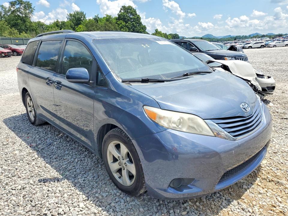 2016 Toyota Sienna VIN 5TDKK3DC3GS701373 COPART salvage auction — FRONT END, Tn - Salvage Certificate, sold $175 on 2026-07-21 (photo 4)
