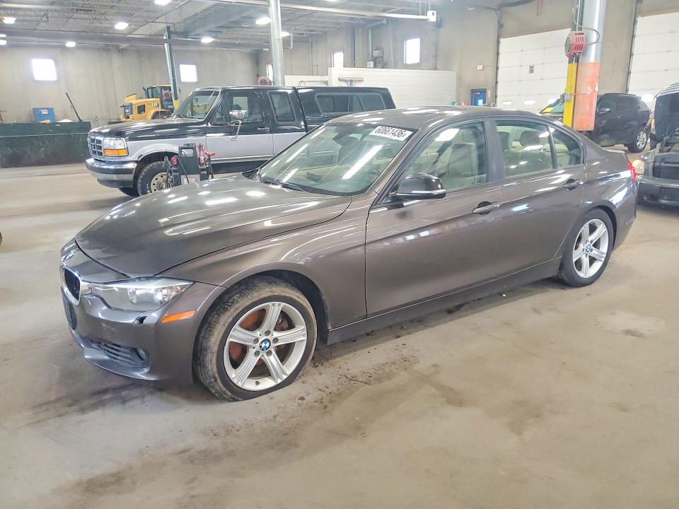 2013 BMW 3er VIN WBA3B5C56DF590894 COPART salvage auction — MECHANICAL, Salvage Title, sold $525 on 2026-07-21 (photo 1)