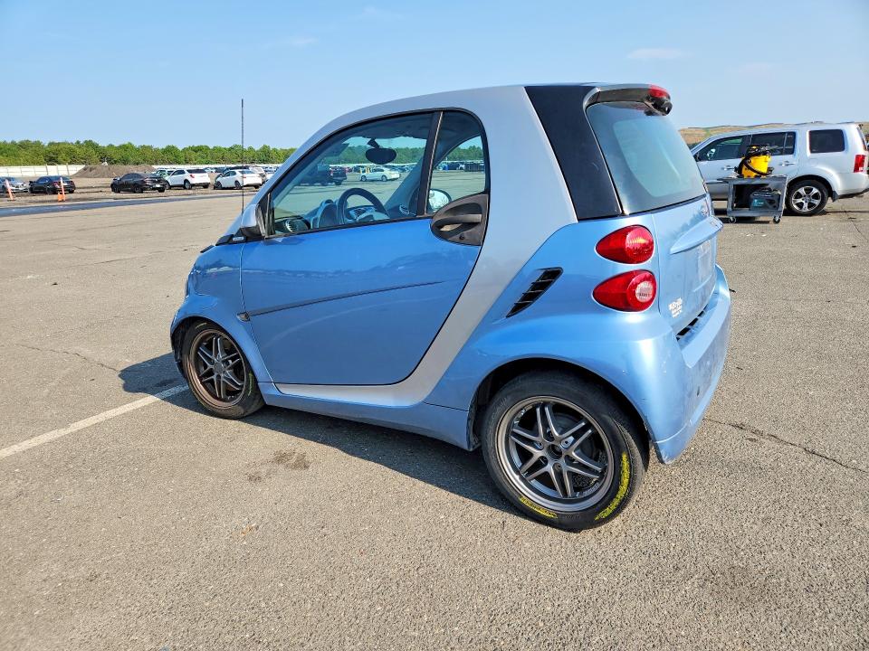 2011 Smart Fortwo VIN WMEEJ3BA6BK430165 COPART salvage auction — FRONT END, Ny - Mv-907A Salvage Certificate, sold $325 on 2026-07-22 (photo 2)
