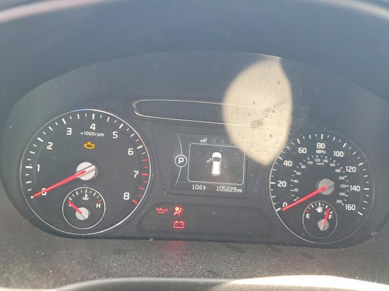 2017 Kia Sorento VIN 5XYPG4A31HG276560 COPART salvage auction — VANDALISM, NV - CERTIFICATE OF TITLE (P), sold $150 on 2026-07-21 (photo 9)