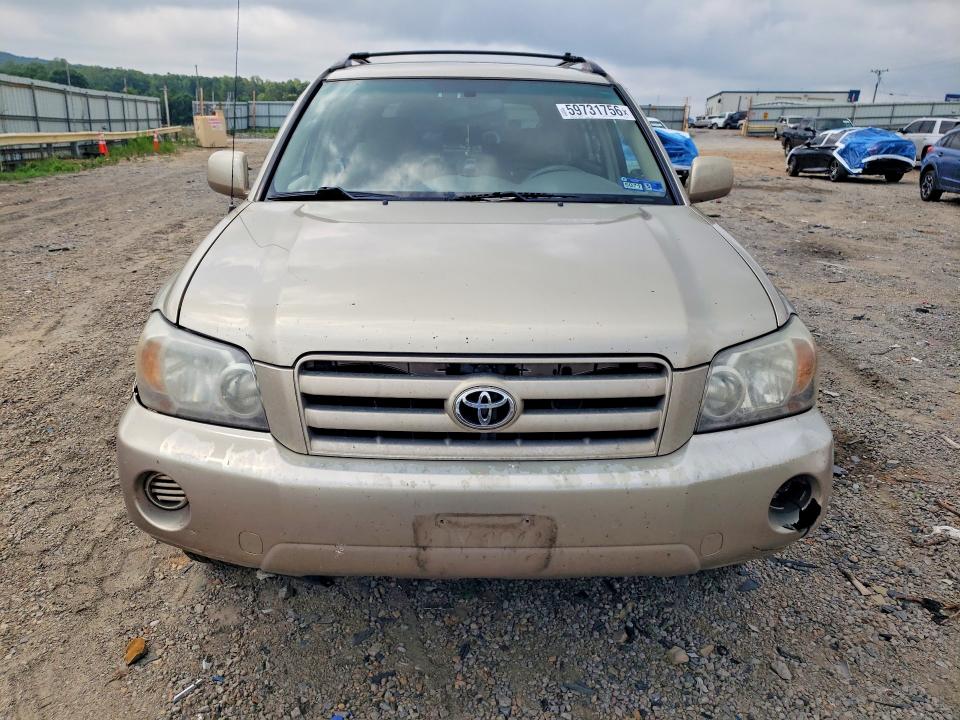 2004 Toyota Highlander VIN JTEDP21A240037035 COPART salvage auction — FRONT END, Va - Certificate Of Title, sold $100 on 2026-07-10 (photo 5)