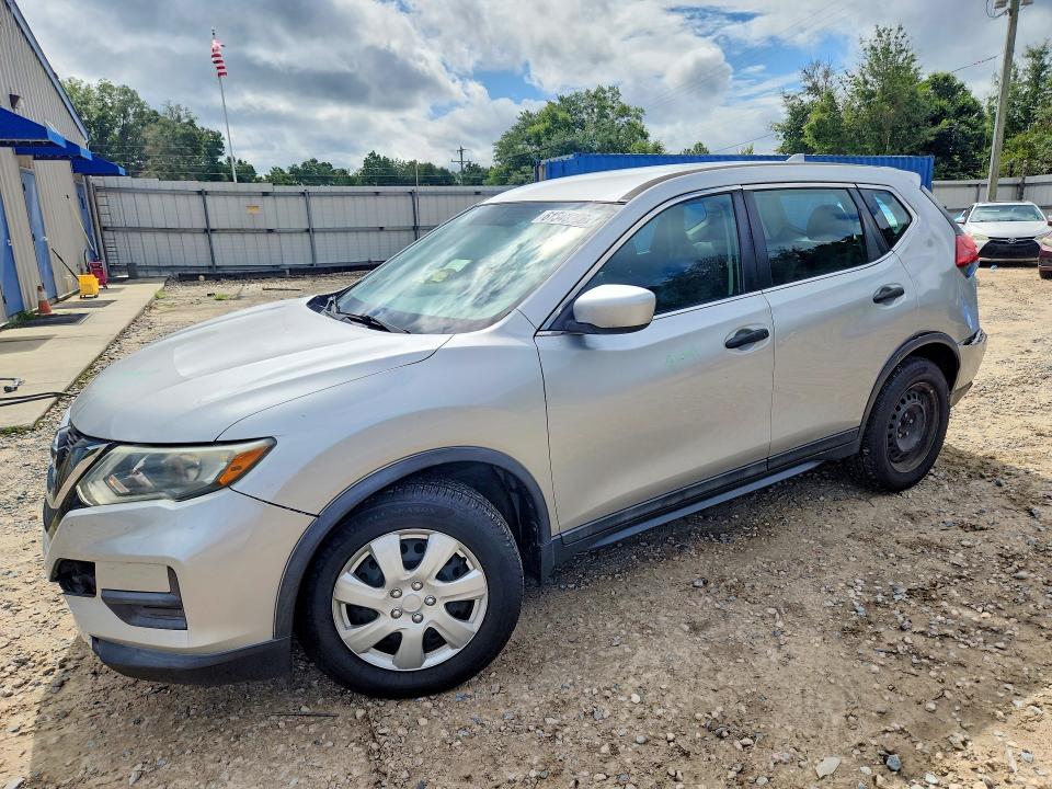 2017 Nissan Rogue VIN 5N1AT2MT0HC813680 COPART salvage auction — REAR END, Fl - Cert Of Title Slvg Rebuildable, sold $1,600 on 2026-07-31 (photo 1)